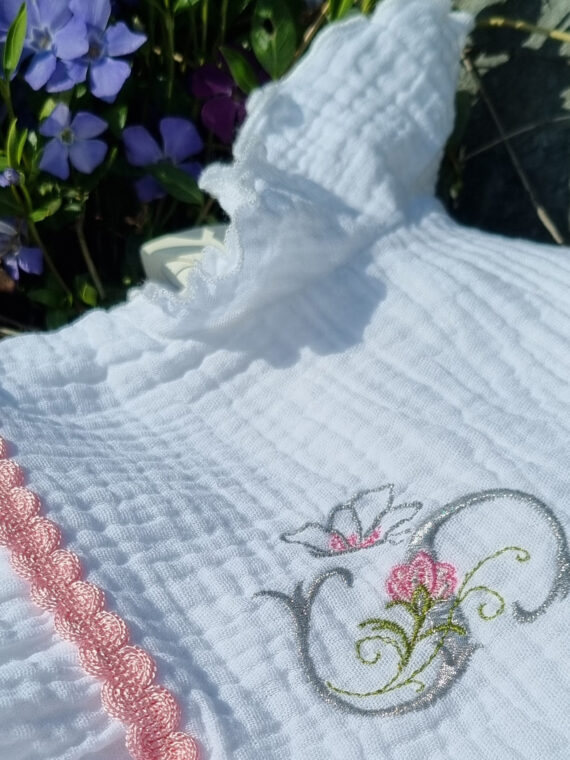 Rochie muselina cu broderie